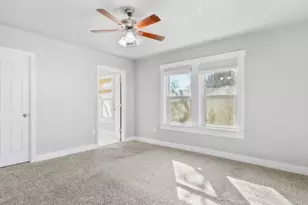 3240 Lipscomb St, Fort Worth, TX 76110 - Photo 15