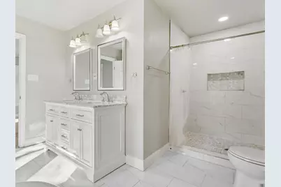 3240 Lipscomb Street, Fort Worth, TX 76110 - Photo 19