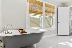 3240 Lipscomb St, Fort Worth, TX 76110 - Photo 17