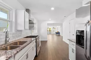 3240 Lipscomb St, Fort Worth, TX 76110 - Photo 11