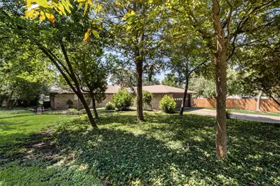 135 S Capri Drive, Duncanville, TX 75116 - Photo 21