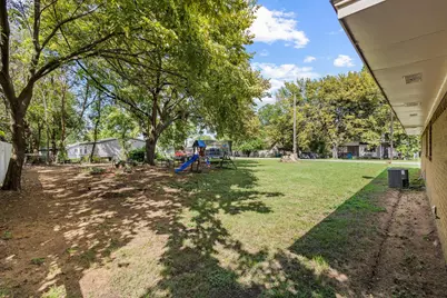 119 Ford Street, Collinsville, TX 76233 - Photo 23