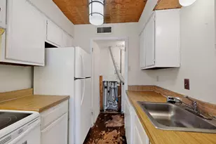 1603 N Garrett Ave, Dallas, TX 75206 - Photo 9