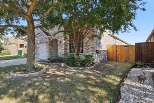 588 Louder Way, Fate, TX 75087 - Photo 3