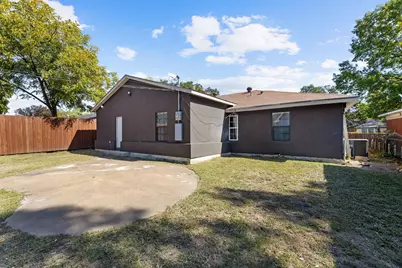 1915 Gaylord Drive, Dallas, TX 75217 - Photo 19