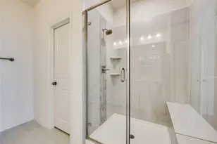 4529 Fossil Opal Ln, Arlington, TX 76005 - Photo 15