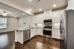 4529 Fossil Opal Ln, Arlington, TX 76005 - Photo 11