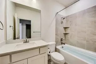 4529 Fossil Opal Ln, Arlington, TX 76005 - Photo 17