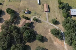 4425 County Rd 711, Cleburne, TX 76031 - Photo 19