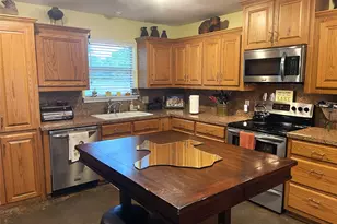 151 Lcr Cedar C3, Mexia, TX 76667 - Photo 13