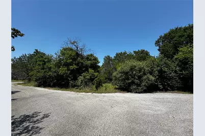 1021 Hopi Court, Granbury, TX 76048 - Photo 7