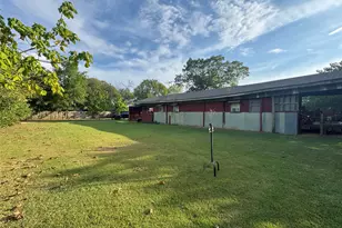 608 Cherokee St, Bellmead, TX 76705 - Photo 19