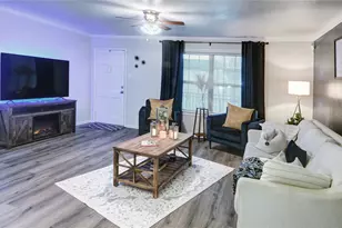 7931 Royal Ln, Dallas, TX 75230 - Photo 7