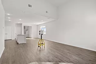 7904 Bald Cypress Rd, Fort Worth, TX 76123 - Photo 7