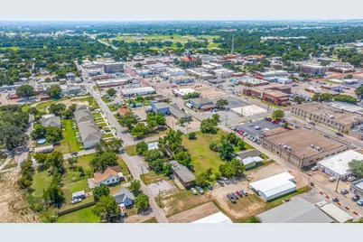 230 E Tarleton Street, Stephenville, TX 76401 - Photo 3