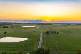 4830 Co Rd 1089, Celeste, TX 75423 - Photo 31