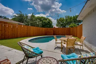 10922 Villa Haven Dr, Dallas, TX 75238 - Photo 33