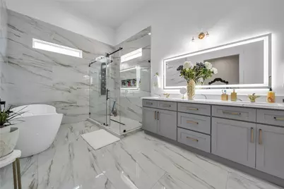 605 Archer Avenue, Cockrell Hill, TX 75211 - Photo 15