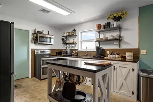 2139 Meandering Way, China Spring, TX 76633 - Photo 5