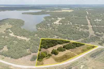 721 Sandstone Court, Bowie, TX 76230 - Photo 19