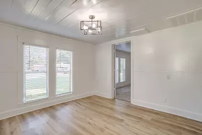 707 Harrel Avenue, Bynum, TX 76631 - Photo 5