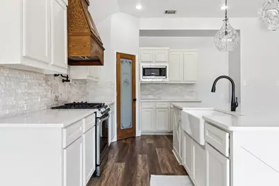 3012 Waterglen Drive, Fort Worth, TX 76244 - Photo 9