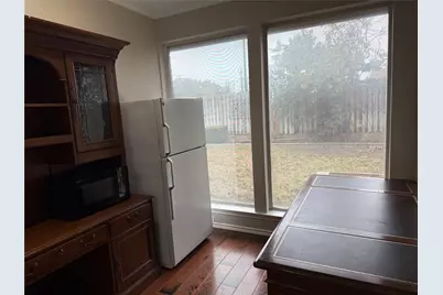 140 W Eldred Street #103, Burleson, TX 76028 - Photo 7