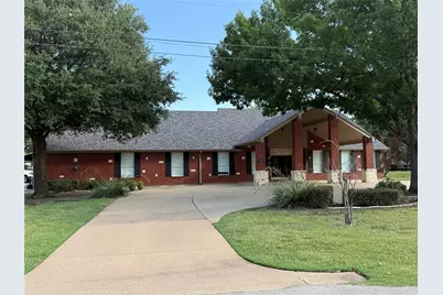 140 W Eldred Street #103, Burleson, TX 76028 - Photo 1