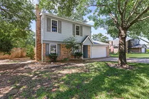 1013 Mockingbird Dr, Grapevine, TX 76051 - Photo 3