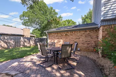 1013 Mockingbird Drive, Grapevine, TX 76051 - Photo 23