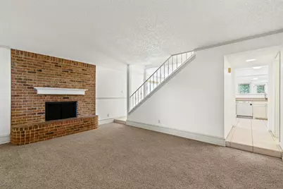 1013 Mockingbird Drive, Grapevine, TX 76051 - Photo 5