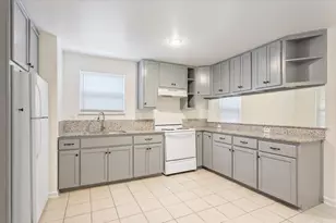 1120 Holt Ave, Waco, TX 76706 - Photo 9