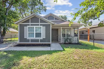 1120 Holt Avenue, Waco, TX 76706 - Photo 1