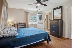 1001 Livingston Dr, Hurst, TX 76053 - Photo 9