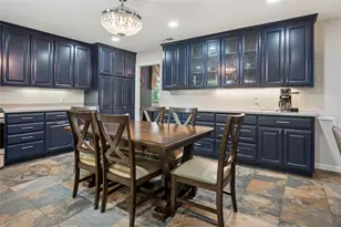 1001 Livingston Dr, Hurst, TX 76053 - Photo 7