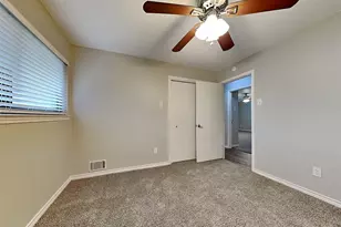 4915 Chilton Dr, Dallas, TX 75227 - Photo 13