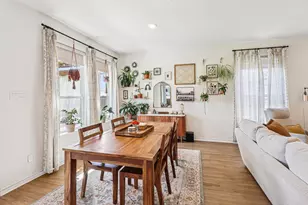 948 Brock Dr, Aubrey, TX 76227 - Photo 5