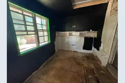 1623 Lands End Street, Granbury, TX 76048 - Photo 7