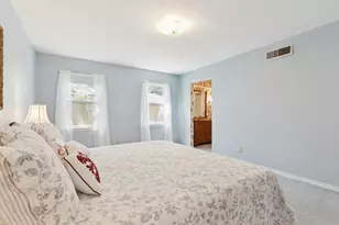 11130 Wonderland Trail, Dallas, TX 75229 - Photo 15