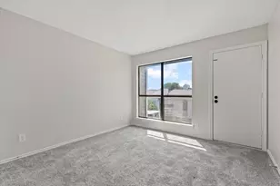 5840 Spring Valley Rd, Dallas, TX 75254 - Photo 19