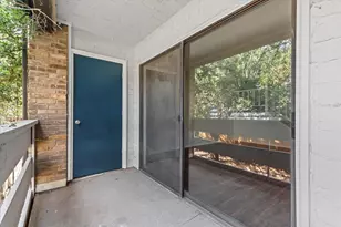 5840 Spring Valley Rd, Dallas, TX 75254 - Photo 23