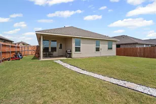 1104 Dublin Dr, Cleburne, TX 76033 - Photo 29