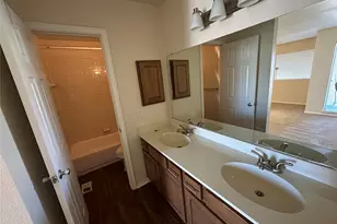 9831 Walnut St, Dallas, TX 75243 - Photo 11