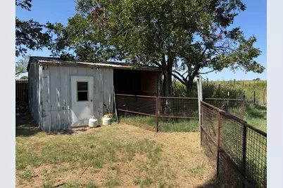 19516 E Hwy 277, Seymour, TX 76380 - Photo 13