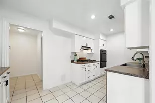 4005 Tynes Dr, Garland, TX 75042 - Photo 7