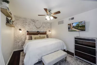 9910 Royal Lane #702, Dallas, TX 75231 - Photo 11