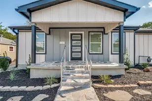 3702 Brandon St, Dallas, TX 75211 - Photo 3