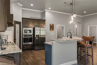 4905 Frio Drive, Granbury, TX 76048 - Photo 7