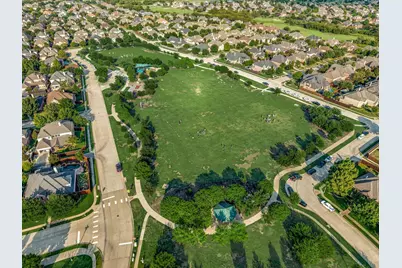 1418 Aubrey Lane, Frisco, TX 75033 - Photo 37