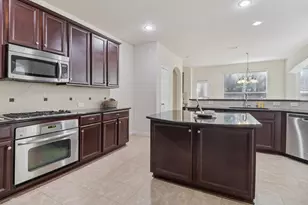 6207 Weaver Dr, Arlington, TX 76001 - Photo 9